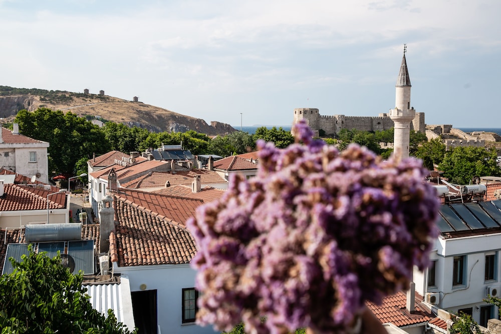 Bozcaada Fahri Otel - Image 5