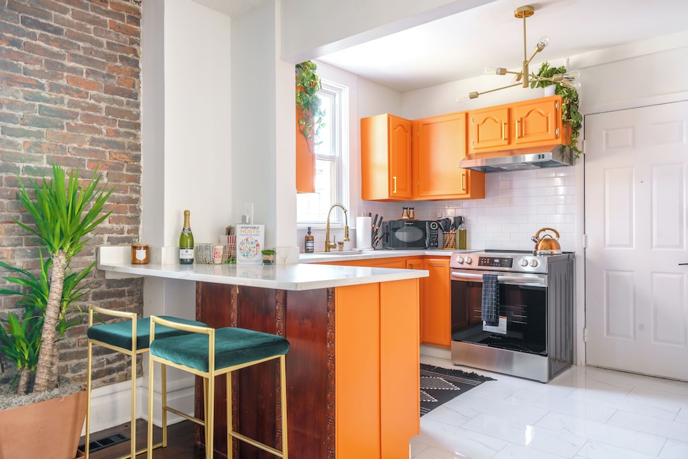 Jungle House Boutique Suites – Short North & Convention Center