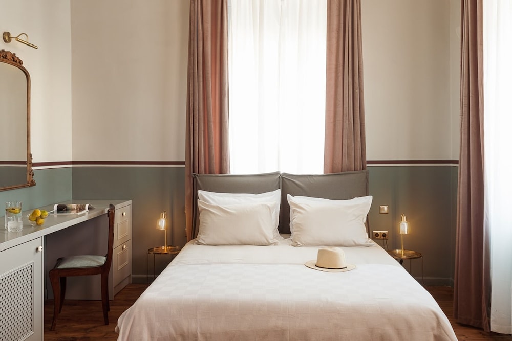 Saray Monumental Luxury Villa