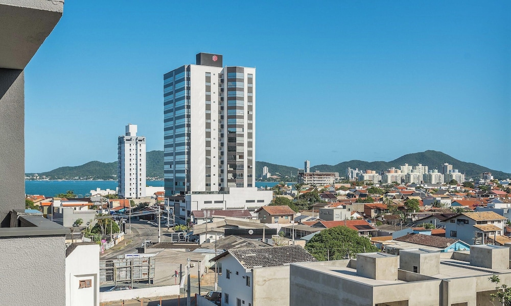 Apt en el Centro de Penha, a 500 m del mar Rlt0262
