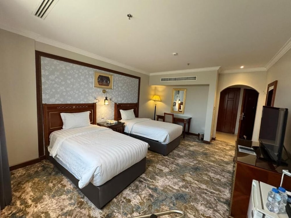 ELITE PARK HOTEL