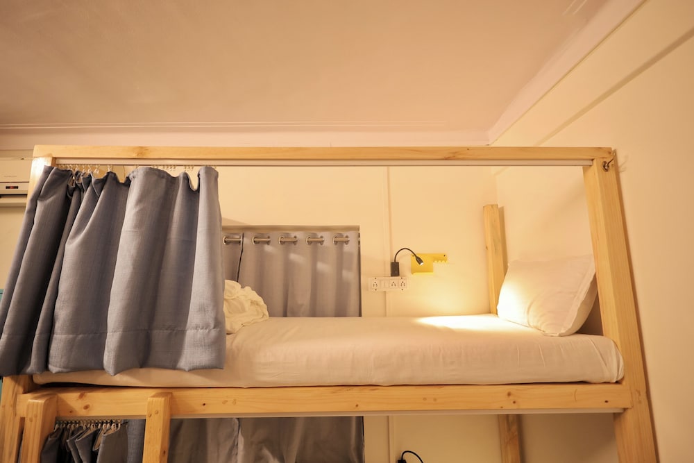 Locomo Hostel Mini - 9 mins from airport