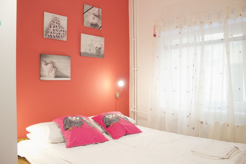 Warsaw Downtown Hostel