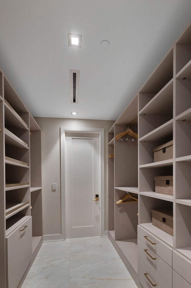 Aqualina 1101 Penthouse