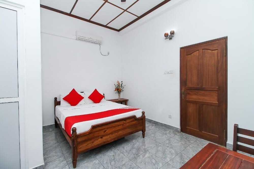 Leos Home Stay