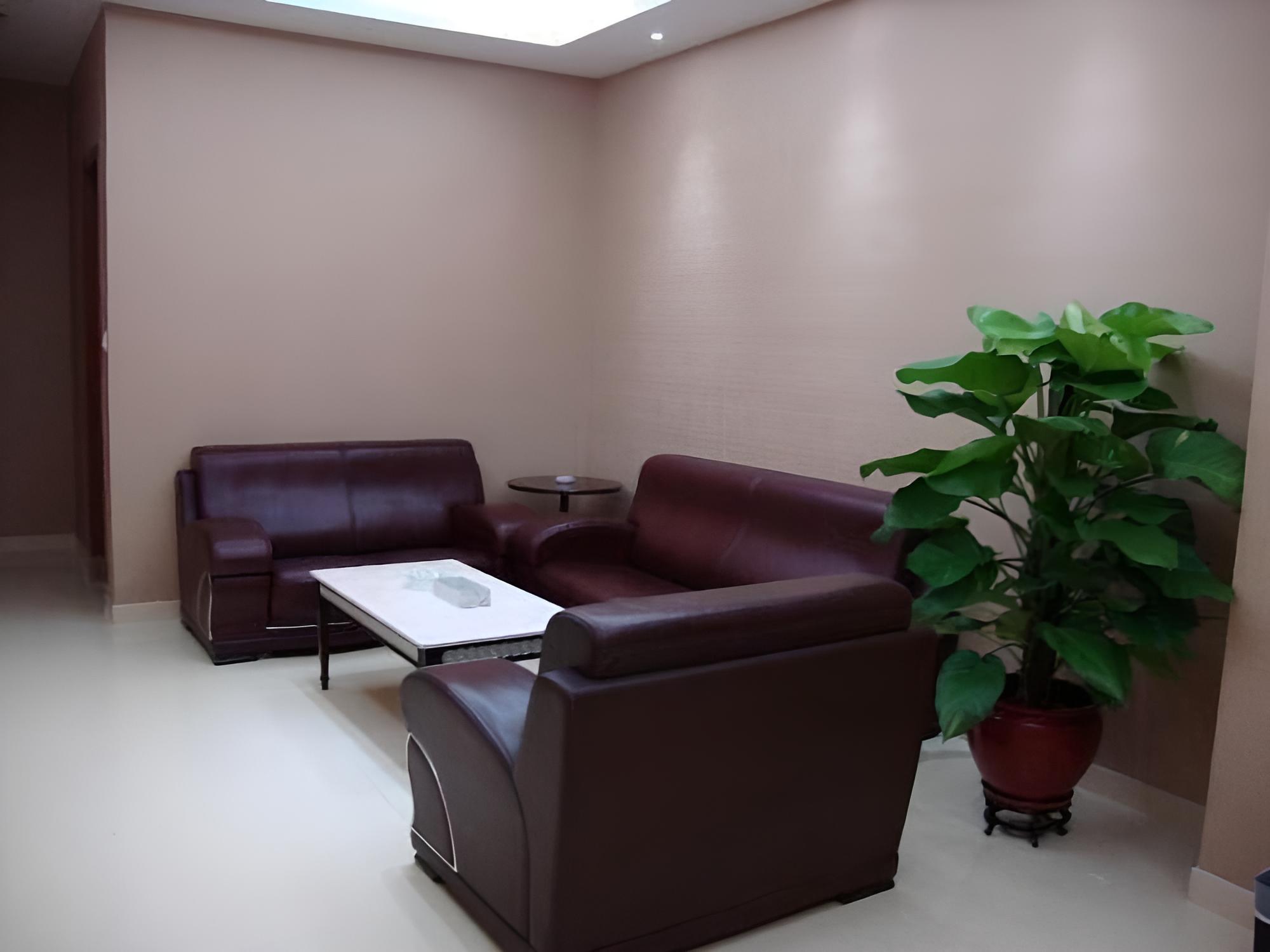 Huaweida Hotel