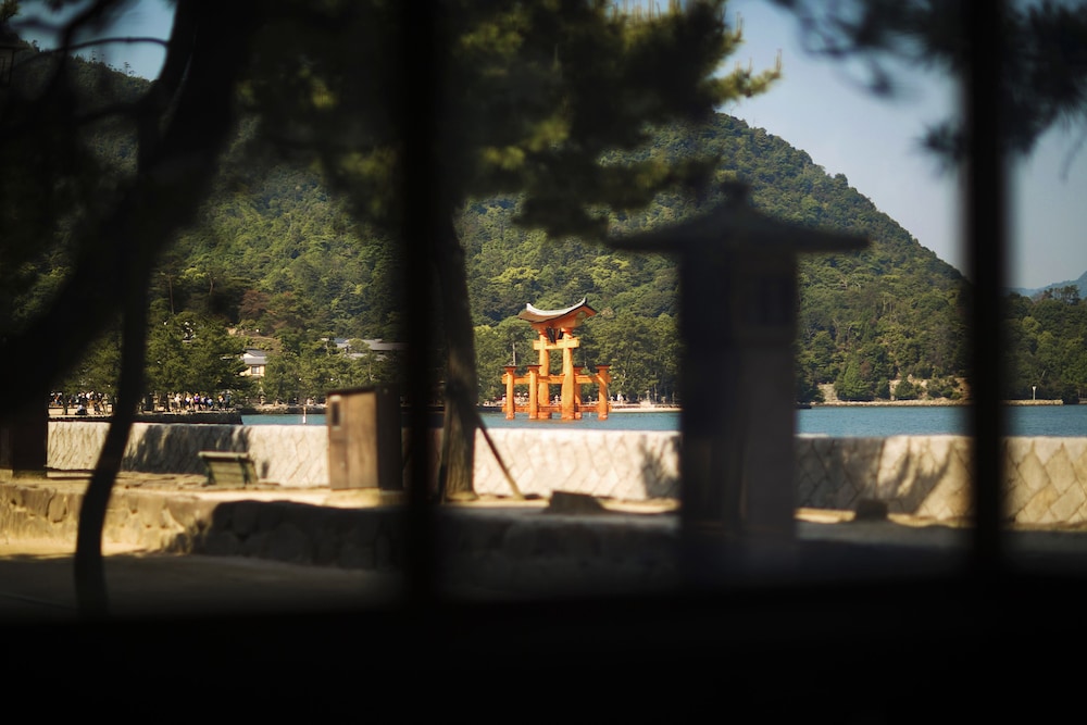 Miyajima Kinsuikan