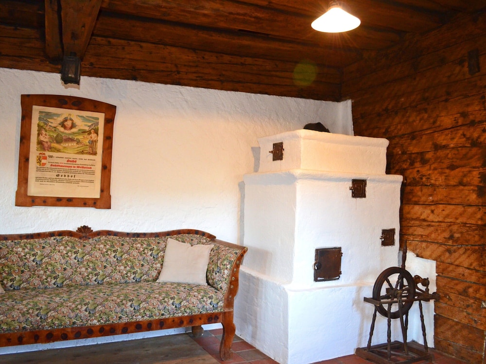 Farmhouse in Weisspriach Near Mountain Lakes