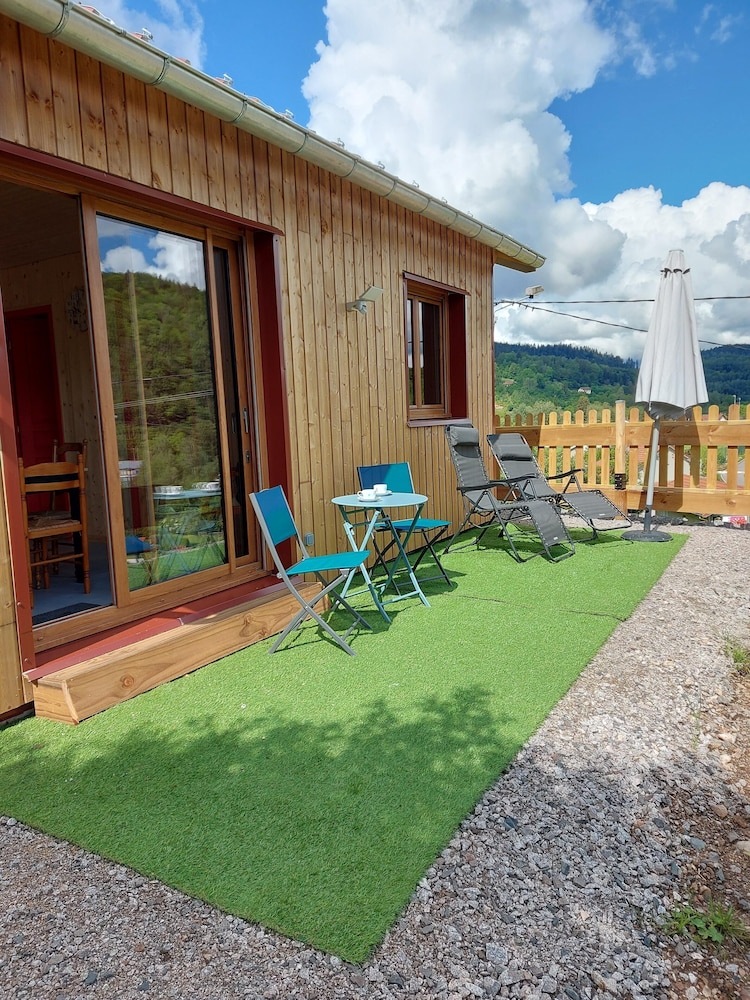 2 Chalets for 4 People