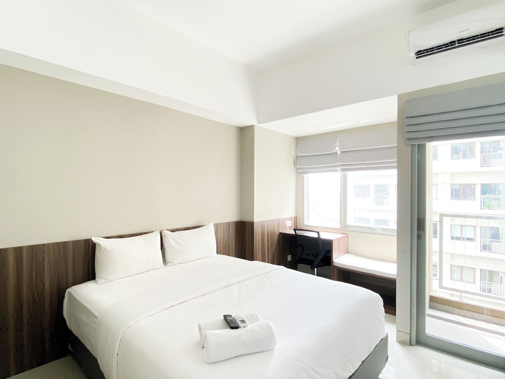 Simply Look Studio at LRT City Jatibening Apartment
