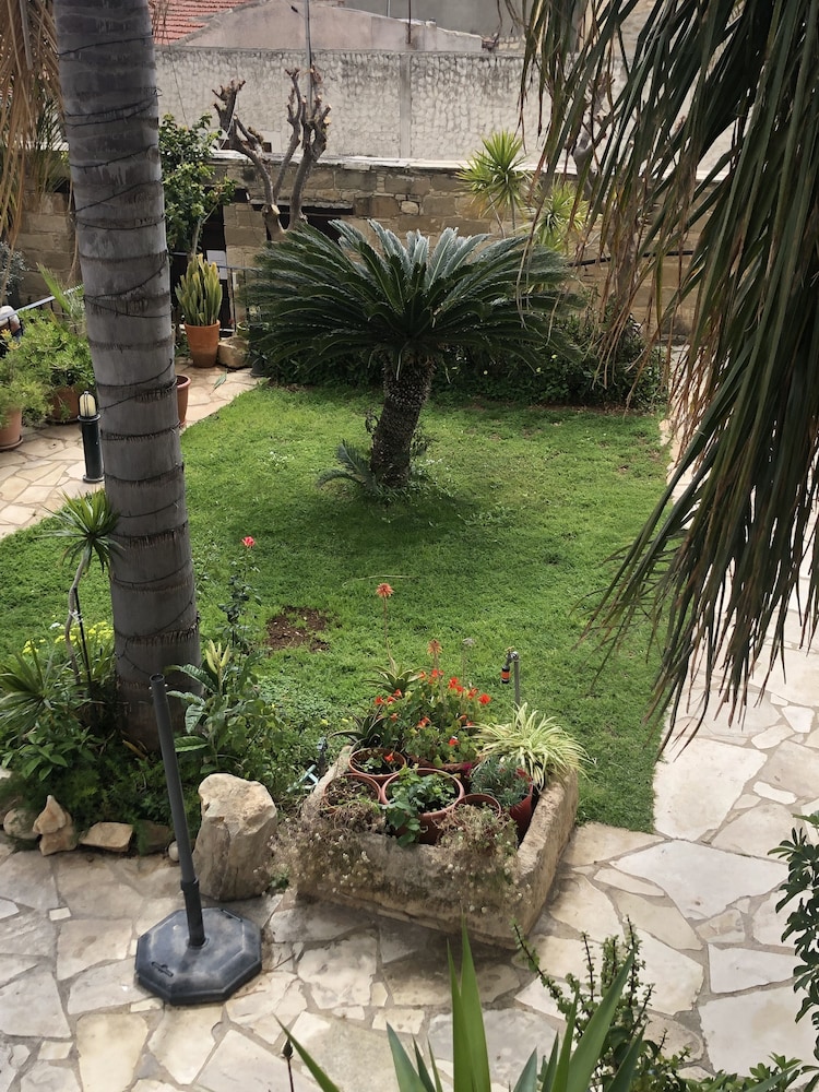 Photo 36