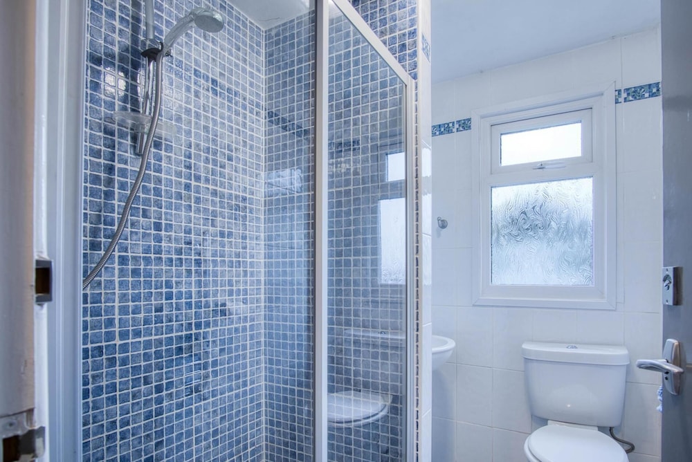 Swanbrook - 2 Bedroom Chalet- Freshwater East