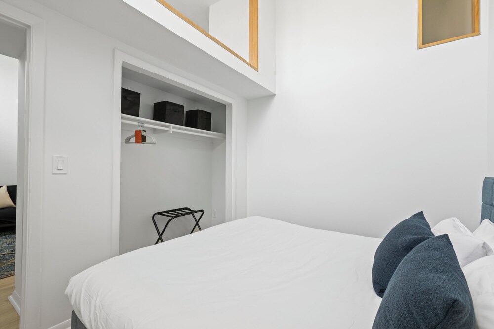 The Gallery Unit 301
