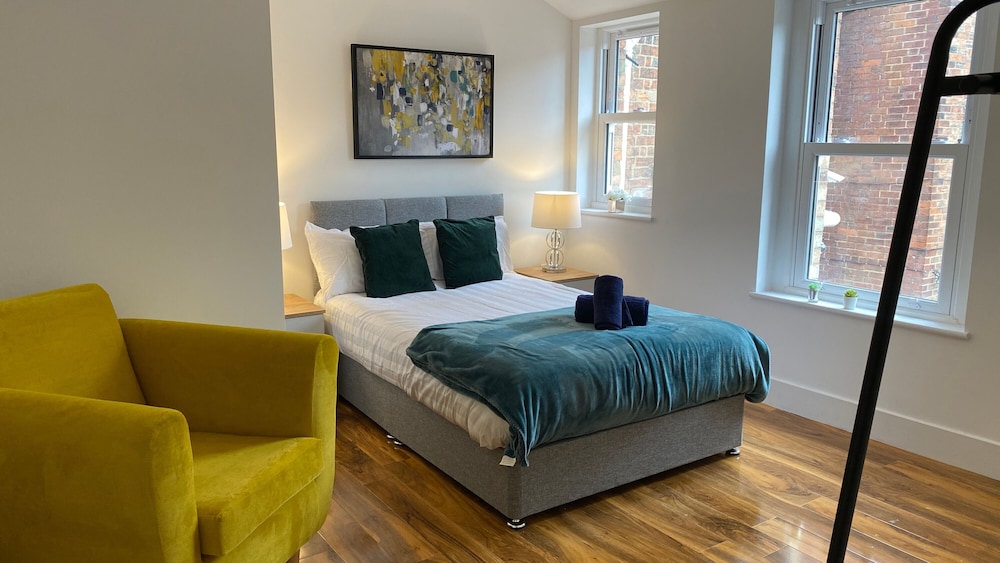 De Parys Serviced Flat in Bedford 4 Live