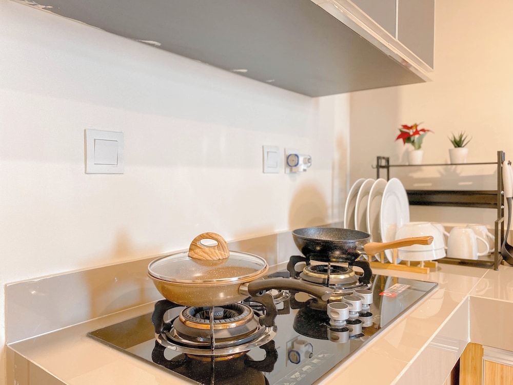 Woodlight 2Br At Vasanta Innopark Apartment