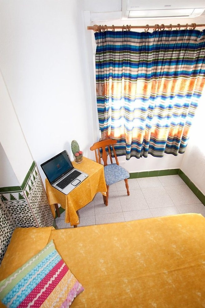 Hostal Estación Almeria