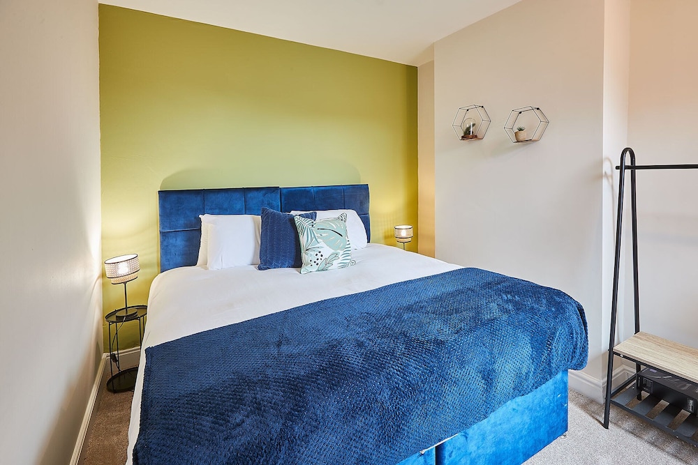 Host Stay Fosse Stay view 2