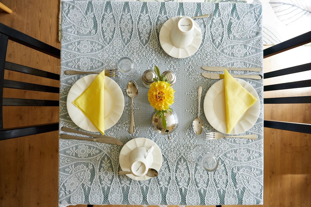 Strawberry Cottage B&B