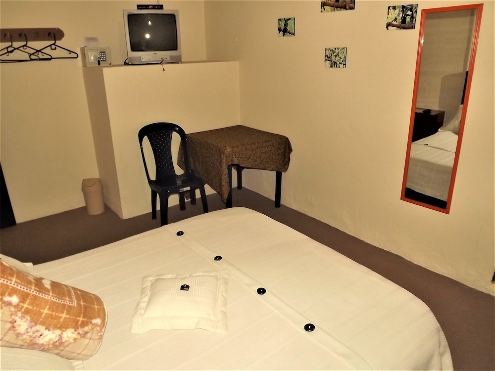 Hostal El Zorzal