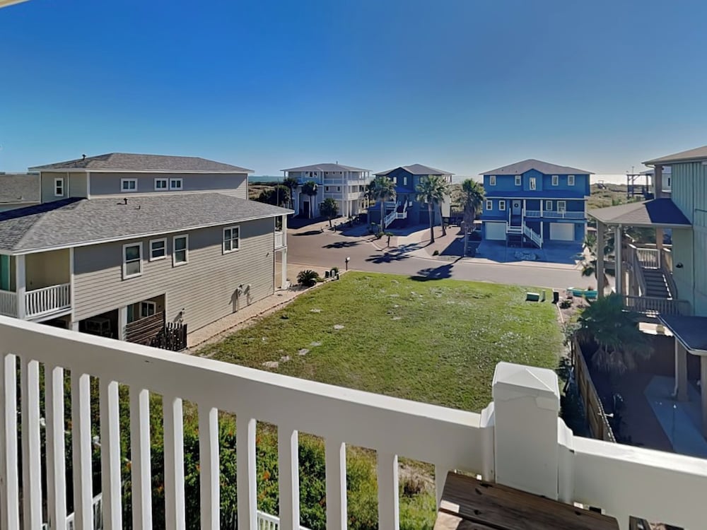 Brew Lagoon by Silver Sands Vacation Rentals