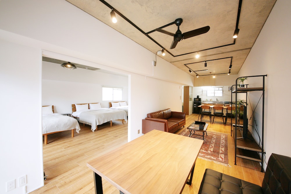 goom Hotel Hakata-Higashihie-Ekimae view 3