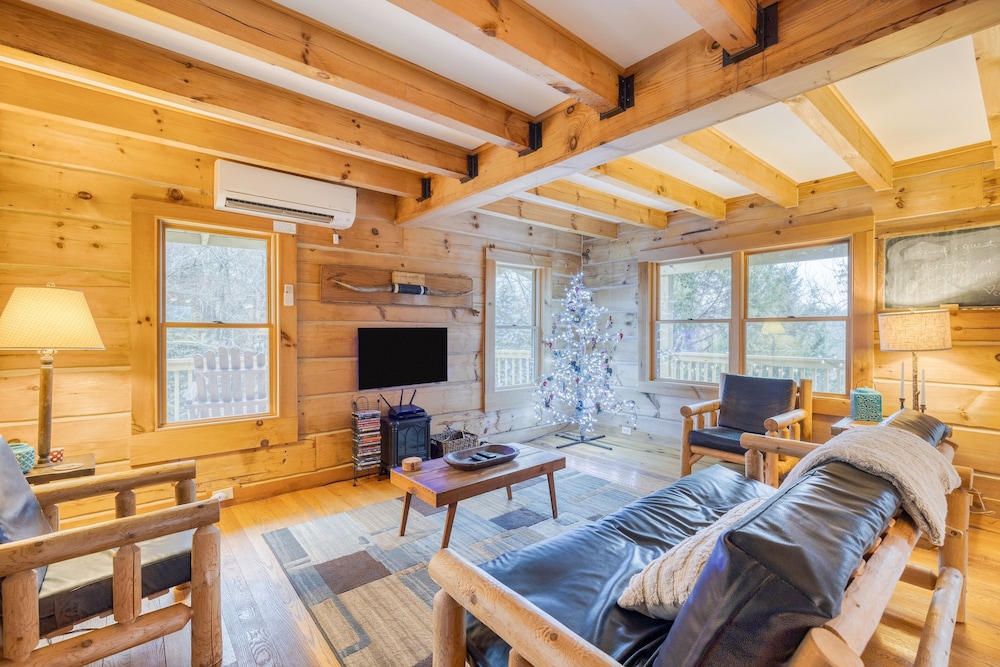 Starry Woods by Avantstay Retreat Near Asheville
