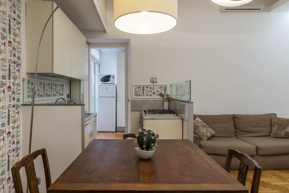 Piazza San Cosimato & Trastevere Apartment