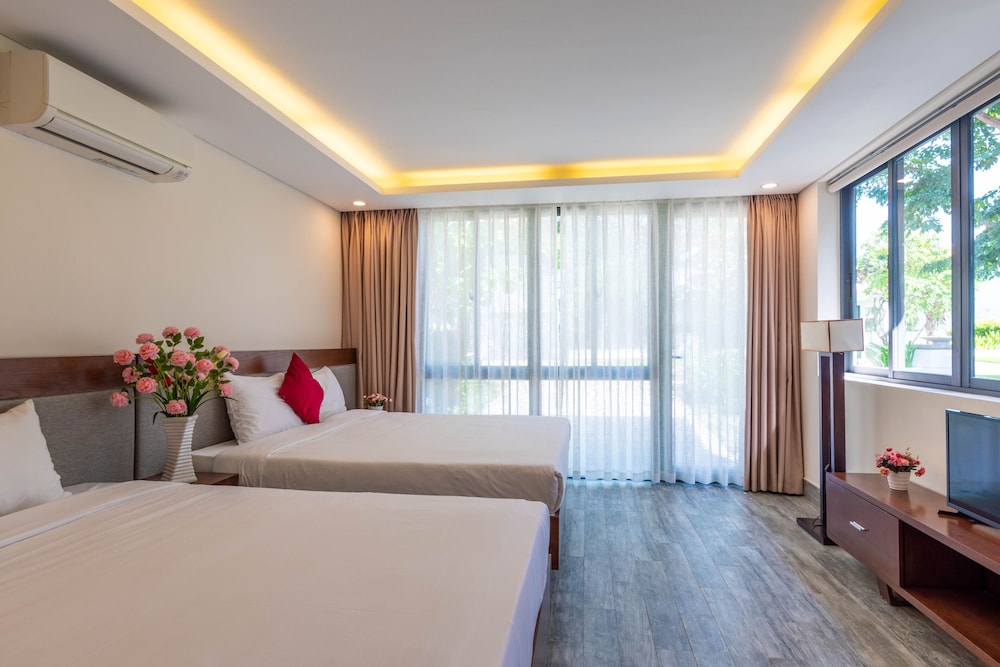 Ocean Villas Beach Resort