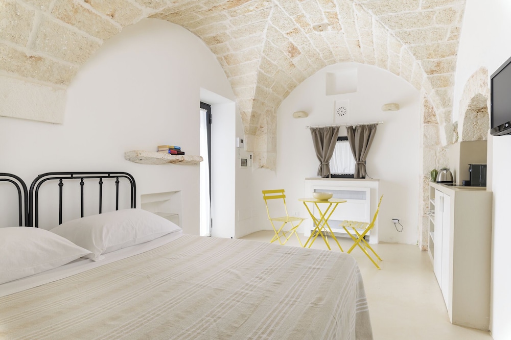 Charme Ostunese con piscina