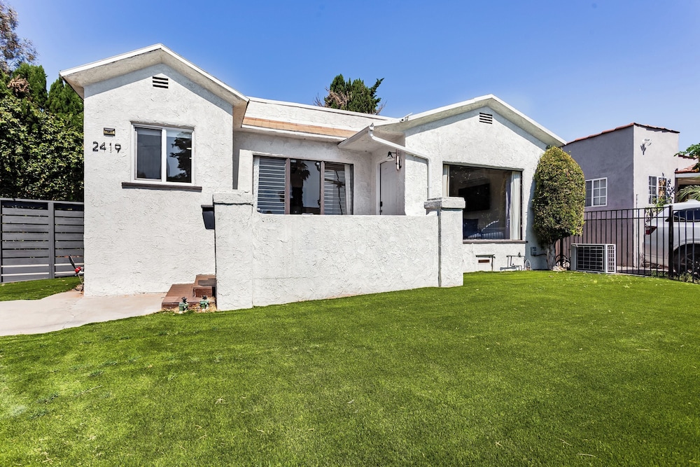 South Sycamore by Avantstay Centrally Located