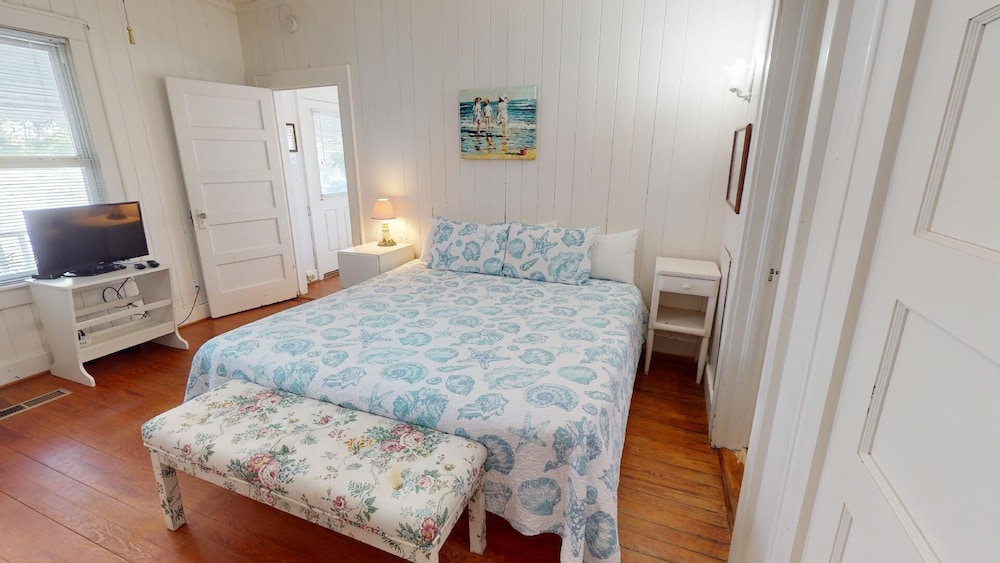 9 Shirley Road by Tybee Vacation Rentals