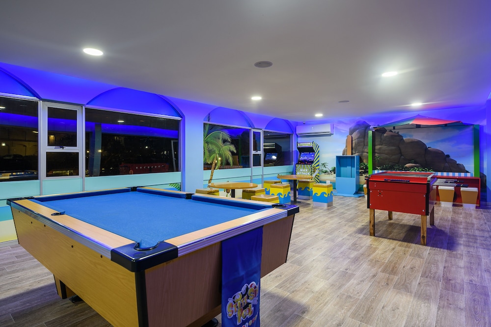 Umhlanga Cabanas