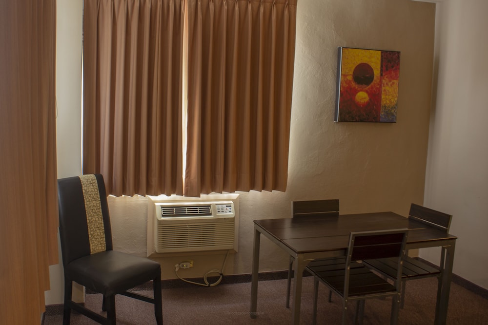 Tampico Vacations - BONITTO INN Tampico Lomas - Property Image 2