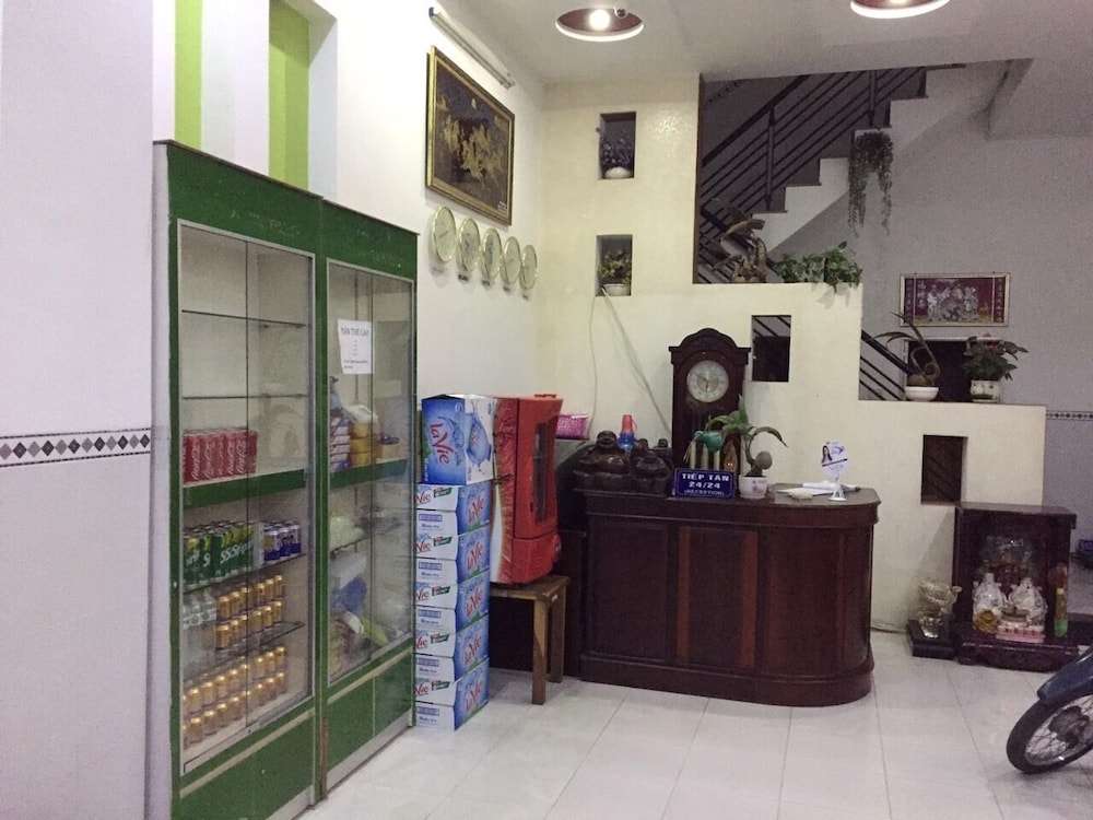Nguyen Phuc Hotel view 3