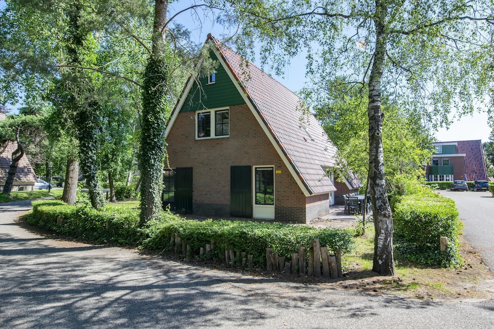 Holiday Home Near Breda & De Biesbosch Park