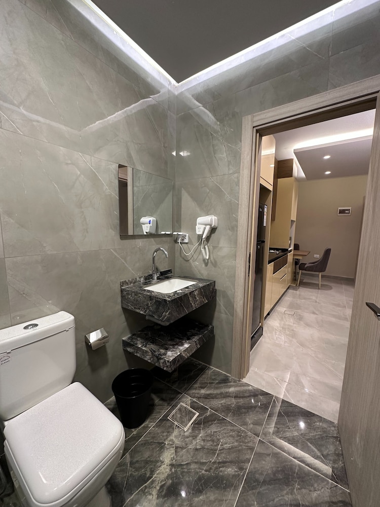 Charming Amman Apartment With Electric Heating & Free Parking