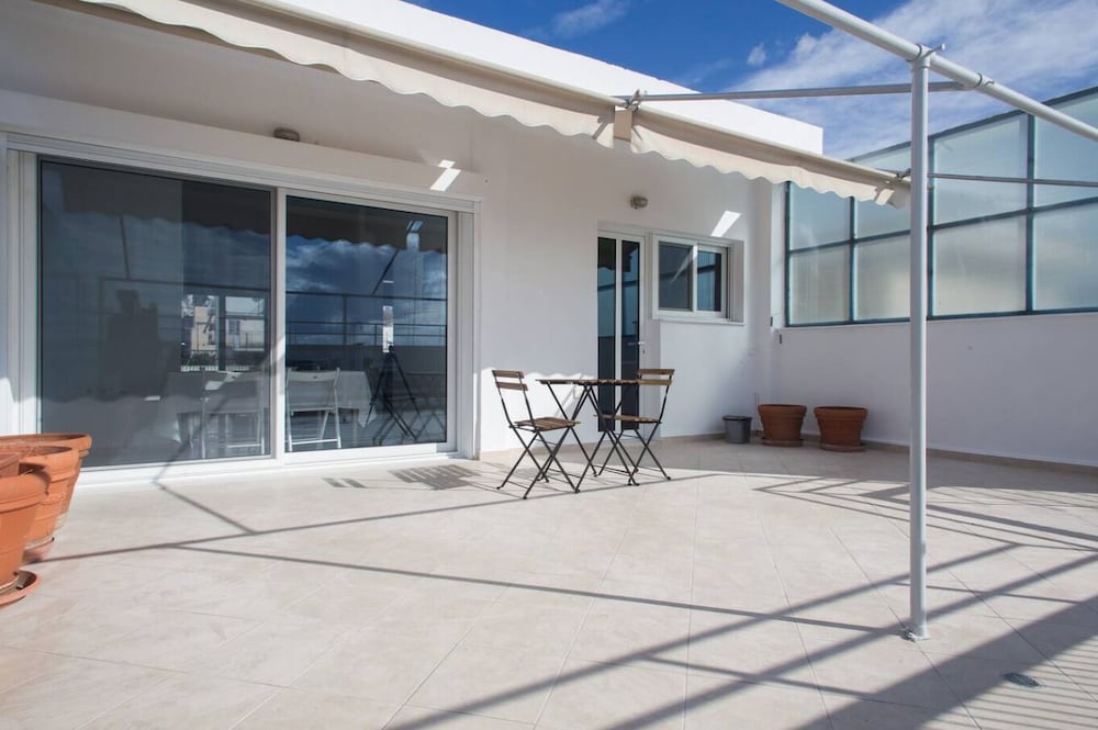 Neos Kosmos 1Bd Apt with Stunning Views
