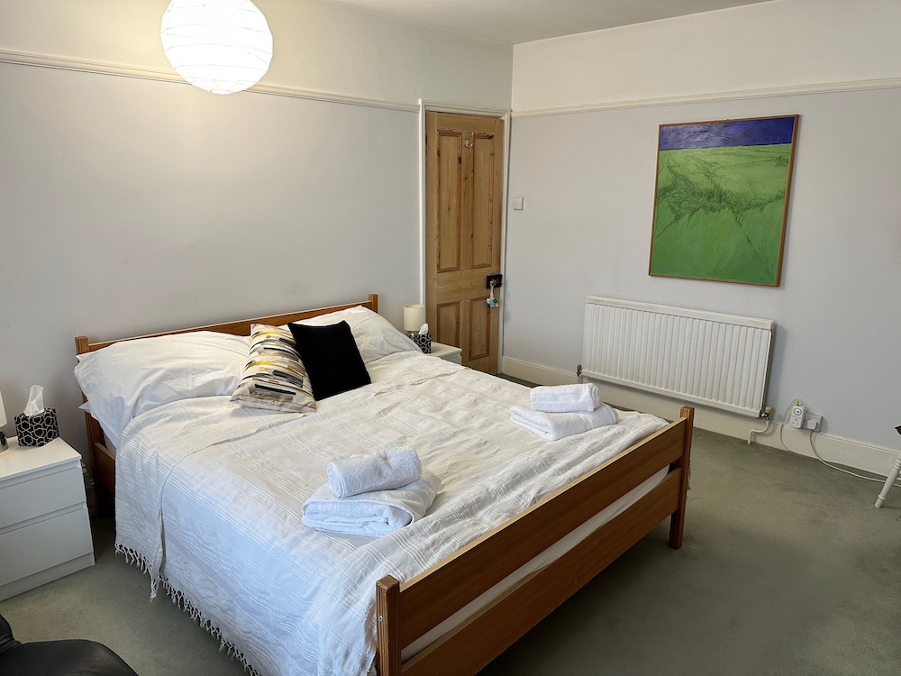 3Bd Victorian Townhouse Near Norfolk Broads 4A, 2C