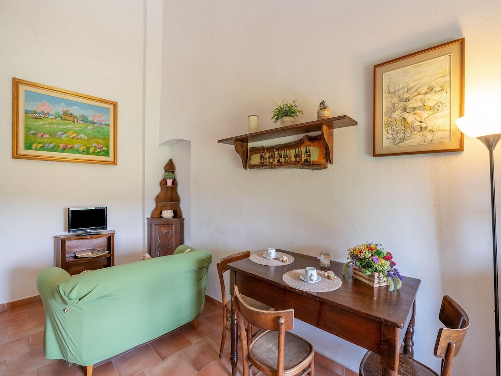 Apartment in Tuscany Near Pisa and Beaches