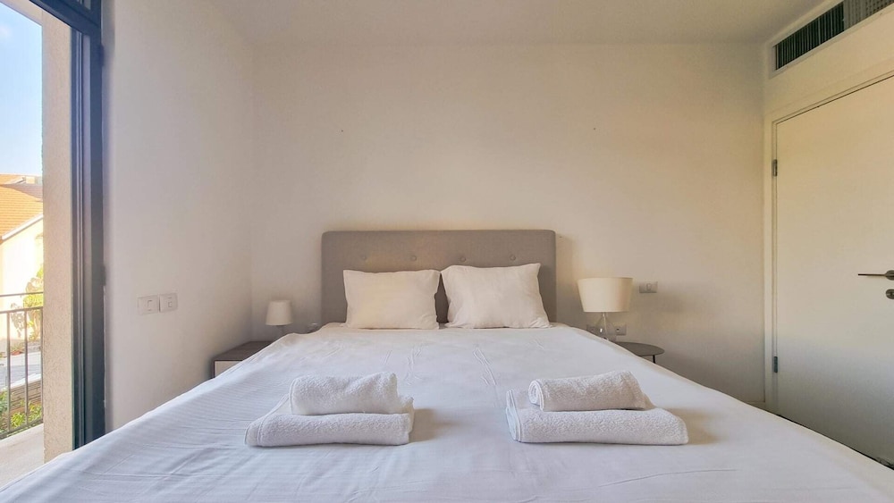 Nitsana Cachemire in Tel Aviv-yafo