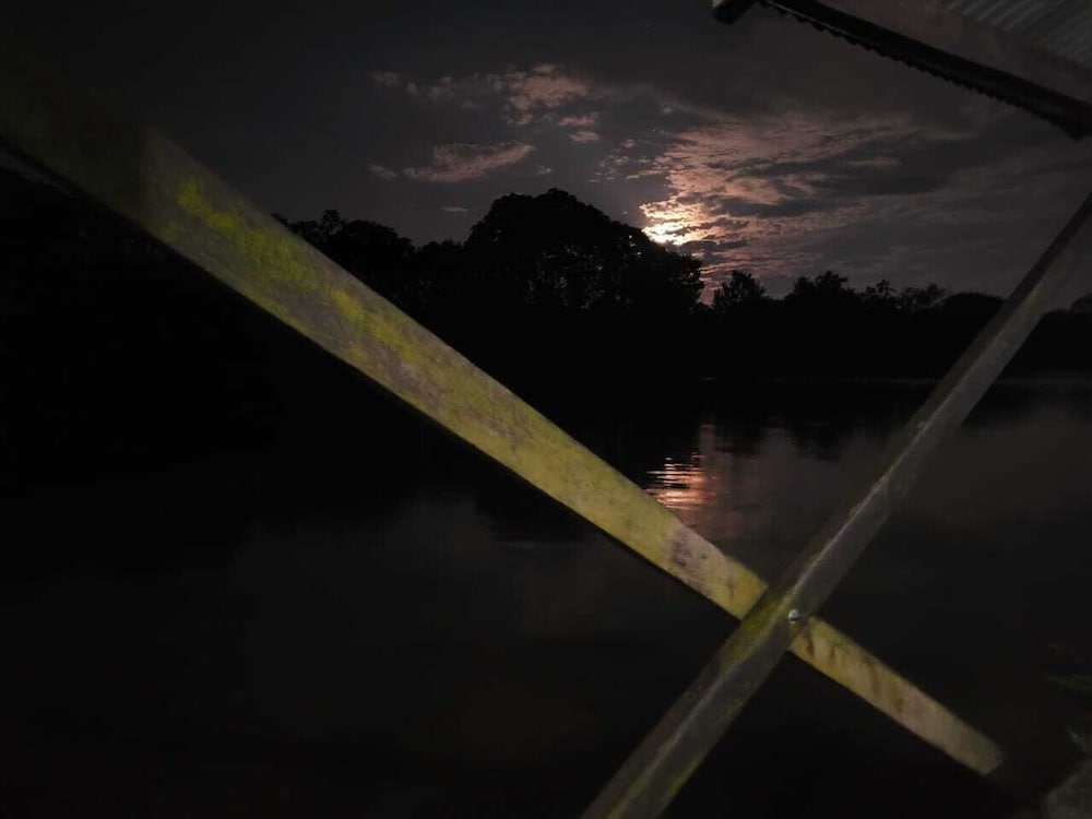 Kurupira Cabin Floating