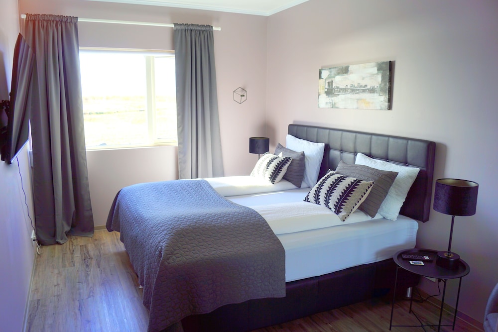Austurey Lakefront Villa view 2