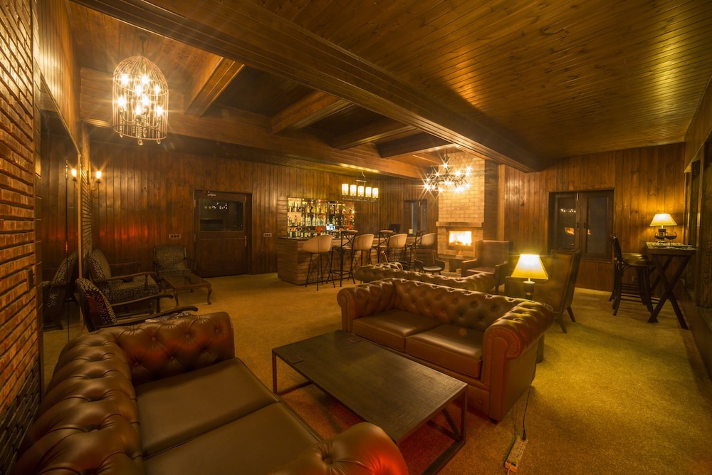 Nedous Hotel