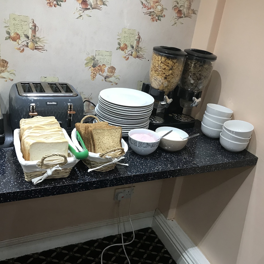 Pacific Inn London Heathrow, photo 28