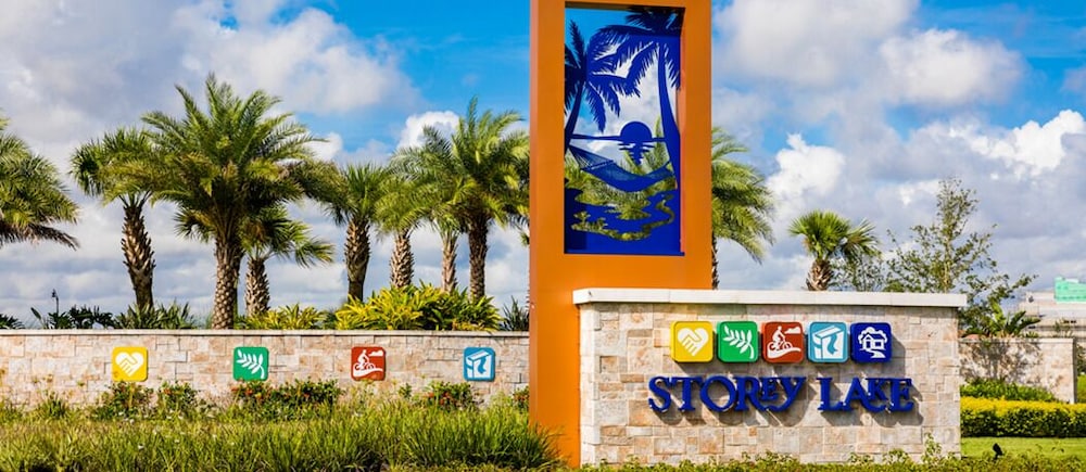 Awesome 8BR Villa Disney Arcade Pool