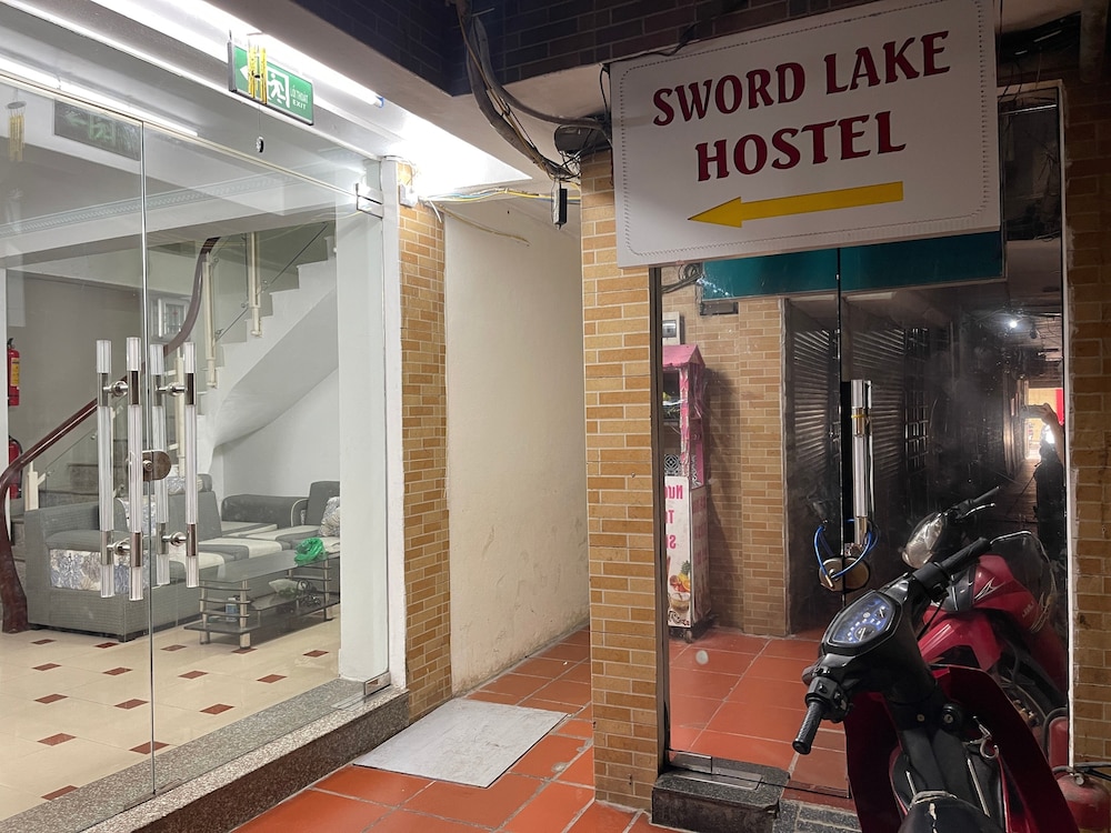 sword lake hostel