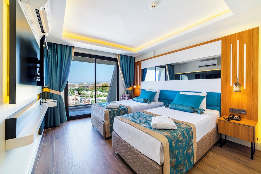 Photo 68
