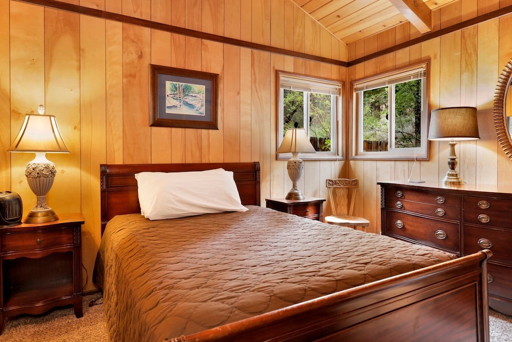 Idle Ours Cabin #713