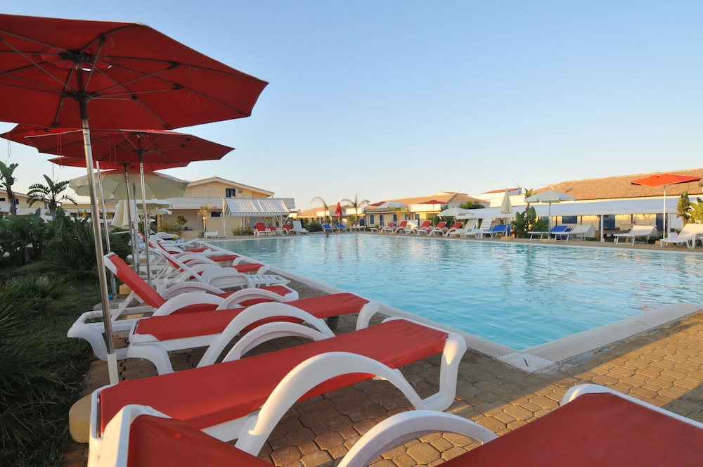 Calabernardo Resort