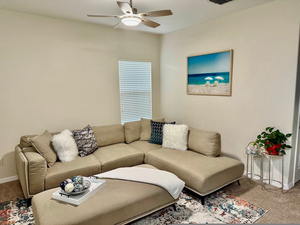 The Grand Village 4BR Pool Home Near Disney Parks